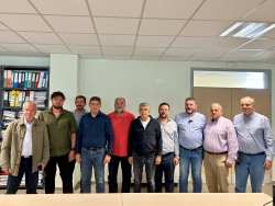 &Alpha;&upsilon;&gamma;&epsilon;&nu;ά&kappa;&eta;&sigmaf; &sigma;&epsilon; &mu;&epsilon;&lambda;&iota;&sigma;&sigma;&omicron;&kappa;ό&mu;&omicron;&upsilon;&sigmaf; &Lambda;ά&rho;&iota;&sigma;&alpha;&sigmaf;: &Theta;&alpha; &epsilon;&xi;&alpha;&nu;&tau;&lambda;ή&sigma;&omega; &kappa;ά&theta;&epsilon; &pi;&epsilon;&rho;&iota;&theta;ώ&rho;&iota;&omicron; &gamma;&iota;&alpha; &nu;&alpha; &sigma;&tau;&eta;&rho;ί&xi;&omega; &tau;&omicron;&nu; &kappa;&lambda;ά&delta;&omicron; &sigma;&alpha;&sigmaf;