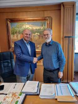 &Upsilon;&pi;&omicron;&gamma;&rho;&alpha;&phi;ή &Mu;&nu;&eta;&mu;&omicron;&nu;ί&omicron;&upsilon; &Sigma;&upsilon;&nu;&epsilon;&rho;&gamma;&alpha;&sigma;ί&alpha;&sigmaf; &Upsilon;&Pi;&Alpha;&Alpha;&Tau; &kappa;&alpha;&iota; &Epsilon;&lambda;&lambda;&eta;&nu;&iota;&kappa;ή&sigmaf; &Epsilon;&tau;&alpha;&iota;&rho;&epsilon;ί&alpha;&sigmaf; &Beta;&iota;&omicron;&eta;&theta;&iota;&kappa;ή&sigmaf; (&Epsilon;&Epsilon;&Beta;)