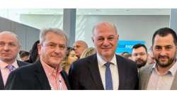 &Sigma;&upsilon;&mu;&mu;&epsilon;&tau;&omicron;&chi;ή &tau;&eta;&sigmaf; &Pi;&epsilon;&rho;&iota;&phi;έ&rho;&epsilon;&iota;&alpha;&sigmaf; &Sigma;&tau;&epsilon;&rho;&epsilon;ά&sigmaf; &Epsilon;&lambda;&lambda;ά&delta;&alpha;&sigmaf; &sigma;&tau;&eta;&nu; Έ&kappa;&theta;&epsilon;&sigma;&eta; FOODEXPO