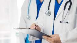 Έ&nu;&omega;&sigma;&eta; &Nu;&omicron;&sigma;&omicron;&kappa;&omicron;&mu;&epsilon;&iota;&alpha;&kappa;ώ&nu; &Gamma;&iota;&alpha;&tau;&rho;ώ&nu; &Eta;&mu;&alpha;&theta;ί&alpha;&sigmaf;: &Epsilon;&upsilon;&theta;&epsilon;ί&alpha; &beta;&omicron;&lambda;ή &sigma;&tau;&omicron; &nu;&omicron;&sigma;&omicron;&kappa;&omicron;&mu;&epsilon;ί&omicron; &Nu;ά&omicron;&upsilon;&sigma;&alpha;&sigmaf; &eta; &upsilon;&pi;&omicron;&beta;ά&theta;&mu;&iota;&sigma;ή &tau;&omicron;&upsilon;