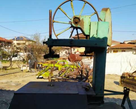 &Pi;&omega;&lambda;&epsilon;ί&tau;&alpha;&iota; &pi;&rho;&iota;&omicron;&nu;&omicron;&kappa;&omicron;&rho;&delta;έ&lambda;&alpha;-&sigma;&chi;&iota;&sigma;&tau;&iota;&kappa;ό &xi;ύ&lambda;&omega;&nu;