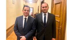 &Pi;&rho;&iota;&nu; &tau;&eta; &Mu;&epsilon;&gamma;ά&lambda;&eta; &Beta;&delta;&omicron;&mu;ά&delta;&alpha; &omicron;&iota; &pi;&lambda;&eta;&rho;&omega;&mu;έ&sigmaf; &gamma;&iota;&alpha; &rho;&omicron;&delta;ά&kappa;&iota;&nu;&alpha;, &beta;&epsilon;&rho;ί&kappa;&omicron;&kappa;&alpha;, &mu;ή&lambda;&alpha; &kappa;&alpha;&iota; &kappa;ά&sigma;&tau;&alpha;&nu;&alpha; - 150 &epsilon;&upsilon;&rho;ώ &tau;&omicron; &sigma;&tau;&rho;έ&mu;&mu;&alpha; &sigma;&tau;&alpha; &alpha;&chi;&lambda;ά&delta;&iota;&alpha;