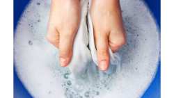 Έ&chi;&epsilon;&tau;&epsilon; &delta;&epsilon;&rho;&mu;&alpha;&tau;&iota;&kappa;ά &kappa;&alpha;&iota; &alpha;&lambda;&lambda;&epsilon;&rho;&gamma;&iota;&kappa;ά &pi;&rho;&omicron;&beta;&lambda;ή&mu;&alpha;&tau;&alpha;; &Nu;&alpha; &gamma;&iota;&alpha;&tau;ί &theta;&alpha; &pi;&rho;έ&pi;&epsilon;&iota; &nu;&alpha; &epsilon;&pi;&iota;&lambda;έ&xi;&epsilon;&tau;&epsilon; &upsilon;&pi;&omicron;&alpha;&lambda;&lambda;&epsilon;&rho;&gamma;&iota;&kappa;ά &alpha;&pi;&omicron;&rho;&rho;&upsilon;&pi;&alpha;&nu;&tau;&iota;&kappa;ά &rho;&omicron;ύ&chi;&omega;&nu;