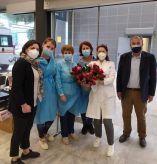 &Mu;&alpha;&zeta;&iota;&kappa;ή &eta; &pi;&rho;&omicron;&sigma;έ&lambda;&epsilon;&upsilon;&sigma;&eta; &tau;&omega;&nu; &pi;&omicron;&lambda;&iota;&tau;ώ&nu; &sigma;&tau;&eta;&nu; &tau;&rho;ί&tau;&eta; &delta;&rho;ά&sigma;&eta; &epsilon;&theta;&epsilon;&lambda;&omicron;&nu;&tau;&iota;&kappa;ή&sigmaf; &alpha;&iota;&mu;&omicron;&delta;&omicron;&sigma;ί&alpha;&sigmaf; &tau;&eta;&sigmaf; &Pi;&epsilon;&rho;&iota;&phi;έ&rho;&epsilon;&iota;&alpha;&sigmaf; &Kappa;&epsilon;&nu;&tau;&rho;&iota;&kappa;ή&sigmaf; &Mu;&alpha;&kappa;&epsilon;&delta;&omicron;&nu;ί&alpha;&sigmaf; &sigma;&tau;&eta; &Delta;&Epsilon;&Theta;