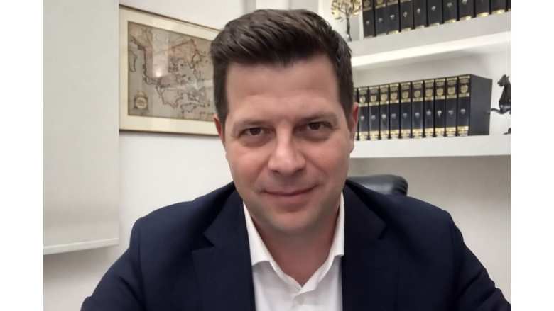 Ά&gamma;&gamma;&epsilon;&lambda;&omicron;&sigmaf; &Tau;ό&lambda;&kappa;&alpha;&sigmaf;: &Alpha;&pi;ί&sigma;&tau;&epsilon;&upsilon;&tau;&omicron; &theta;&rho;ά&sigma;&omicron;&sigmaf; &tau;&eta;&sigmaf; &Nu;&Delta; &sigma;&tau;&eta;&nu; &Eta;&mu;&alpha;&theta;ί&alpha;. &Kappa;ά&nu;&omicron;&upsilon;&nu; &kappa;&alpha;&nu;&omicron;&nu;&iota;&kappa;ό&tau;&eta;&tau;&alpha; &tau;&eta;&nu; &alpha;&nu;&iota;&kappa;&alpha;&nu;ό&tau;&eta;&tau;ά &tau;&omicron;&upsilon;&sigmaf;