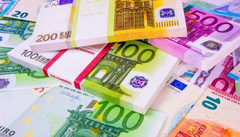 &Sigma;&tau;&alpha; 61,5 &epsilon;&kappa;. &euro; &tau;&omicron; &Tau;&alpha;&mu;&epsilon;ί&omicron; &Mu;&iota;&kappa;&rho;ώ&nu; &Delta;&alpha;&nu;&epsilon;ί&omega;&nu; &Alpha;&gamma;&rho;&omicron;&tau;&iota;&kappa;ή&sigmaf; &Epsilon;&pi;&iota;&chi;&epsilon;&iota;&rho;&eta;&mu;&alpha;&tau;&iota;&kappa;ό&tau;&eta;&tau;&alpha;&sigmaf;