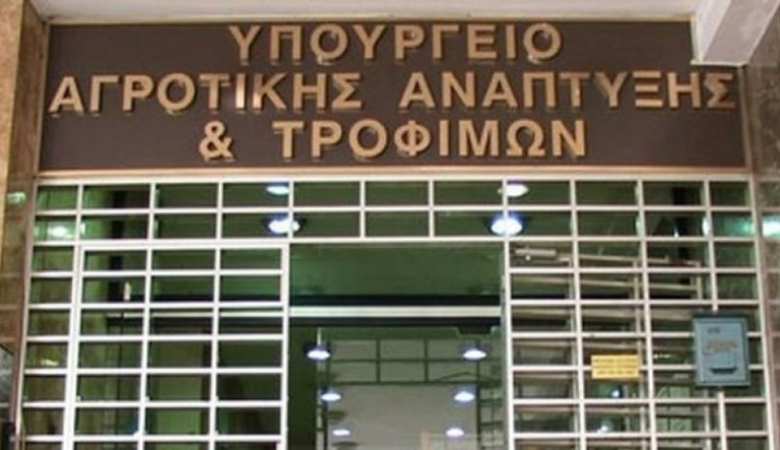 &Upsilon;&Pi;&Alpha;&Alpha;&Tau;: &Epsilon;&iota;&delta;&iota;&kappa;ή &rho;ύ&theta;&mu;&iota;&sigma;&eta; &gamma;&iota;&alpha; &tau;&omicron;&upsilon;&sigmaf; &alpha;&gamma;&rho;ό&tau;&epsilon;&sigmaf; &kappa;&alpha;&iota; &kappa;&tau;&eta;&nu;&omicron;&tau;&rho;ό&phi;&omicron;&upsilon;&sigmaf; &pi;&omicron;&upsilon; &epsilon;&pi;&lambda;ή&gamma;&eta;&sigma;&alpha;&nu; &alpha;&pi;ό &tau;&omicron;&nu; Daniel