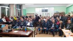 &Mu;&epsilon; &epsilon;&pi;&iota;&tau;&upsilon;&chi;ί&alpha; &omicron;&lambda;&omicron;&kappa;&lambda;&eta;&rho;ώ&theta;&eta;&kappa;&epsilon; &eta; &eta;&mu;&epsilon;&rho;ί&delta;&alpha; &mu;&epsilon; &theta;έ&mu;&alpha; &laquo;&Eta; &kappa;&alpha;&lambda;&lambda;&iota;έ&rho;&gamma;&epsilon;&iota;&alpha; &tau;&eta;&sigmaf; &alpha;&kappa;&tau;&iota;&nu;&iota;&delta;&iota;ά&sigmaf; &sigma;&tau;&eta;&nu; &Pi;.&Epsilon;. &Pi;έ&lambda;&lambda;&alpha;&sigmaf;: &omicron;&rho;&theta;έ&sigmaf; &pi;&rho;&alpha;&kappa;&tau;&iota;&kappa;έ&sigmaf; &kappa;&alpha;&iota; &pi;&rho;&omicron;&omicron;&pi;&tau;&iota;&kappa;έ&sigmaf;&raquo;,