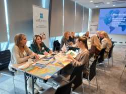 &Eta; &Pi;&epsilon;&rho;&iota;&phi;έ&rho;&epsilon;&iota;&alpha; &Kappa;&epsilon;&nu;&tau;&rho;&iota;&kappa;ή&sigmaf; &Mu;&alpha;&kappa;&epsilon;&delta;&omicron;&nu;ί&alpha;&sigmaf; &pi;&rho;&omicron;&sigma;&epsilon;&gamma;&gamma;ί&zeta;&epsilon;&iota; &tau;&eta; &Beta;&alpha;&lambda;&tau;&iota;&kappa;ή &alpha;&gamma;&omicron;&rho;ά