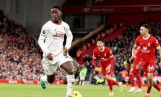 Ο Μέινο ανανεώνει με νέο πενταετές συμβόλαιο