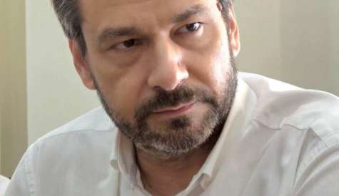 Ερώτηση Τάου Μπαρτζώκα για τη μη αποζημίωση προανθικού 2025 και βροχοπτώσεων 2024