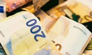 Πάνω από 67 εκατ. ευρώ για την αποκατάσταση πληγεισών αγροτικών εκμεταλλεύσεων από πυρκαγιές και πλημμύρες